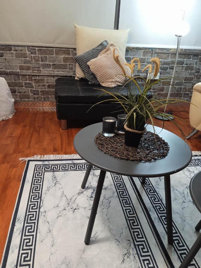 Lovely Cozy Apartment In The Entrance Of Nicosia Aglantzia Ngoại thất bức ảnh